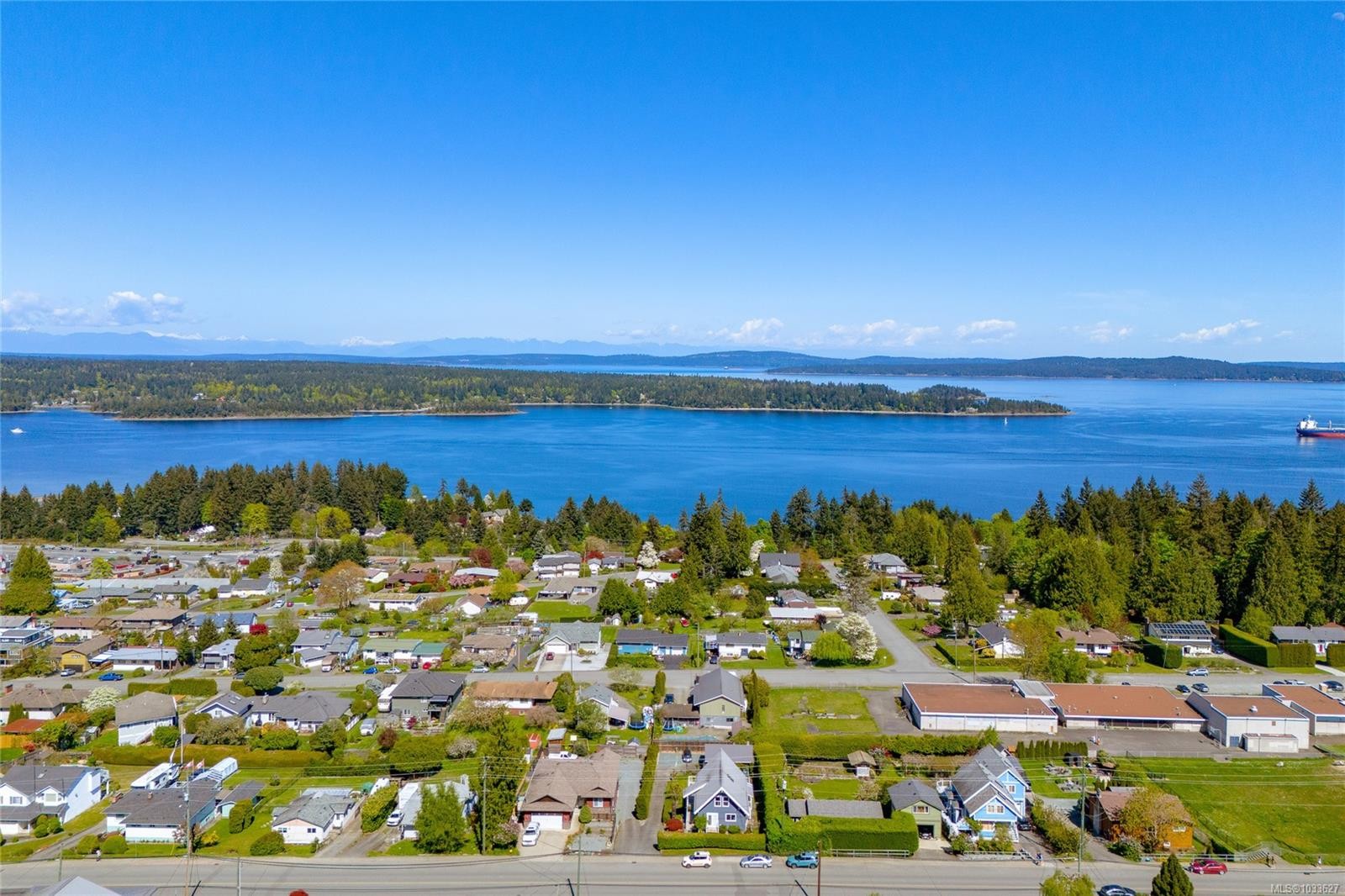 433 Davis Rd, Ladysmith, BC