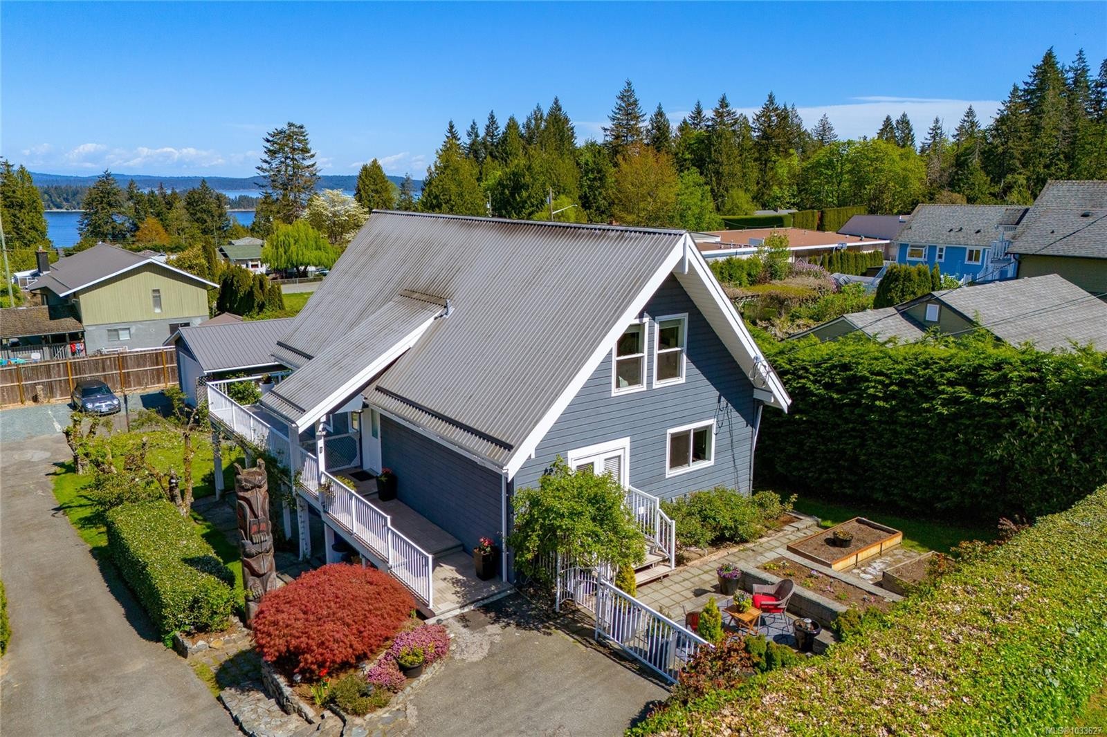 433 Davis Rd, Ladysmith, BC