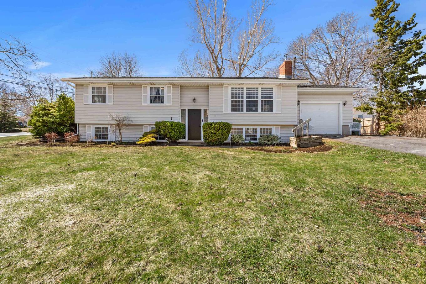 1 Braemore Avenue, Charlottetown, PE
