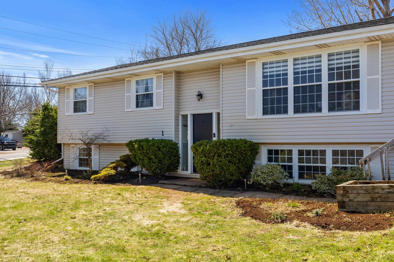 1 Braemore Avenue, Charlottetown, PE