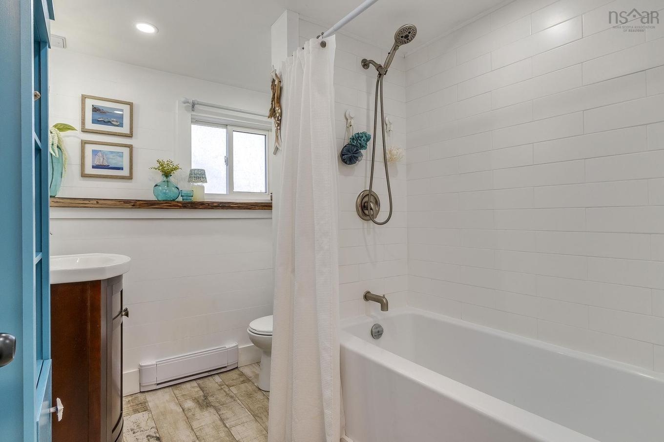 13 Logan Drive, Lantz, NS