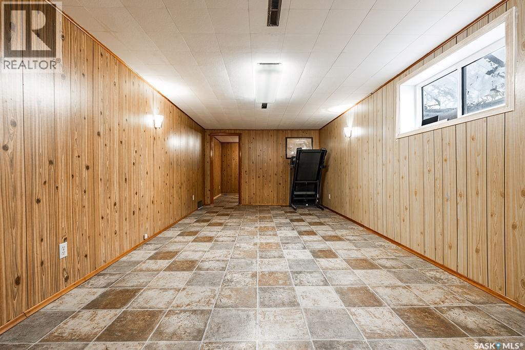 1609 Park Avenue, Saskatoon, SK - Indoor Photo Showing Other Room