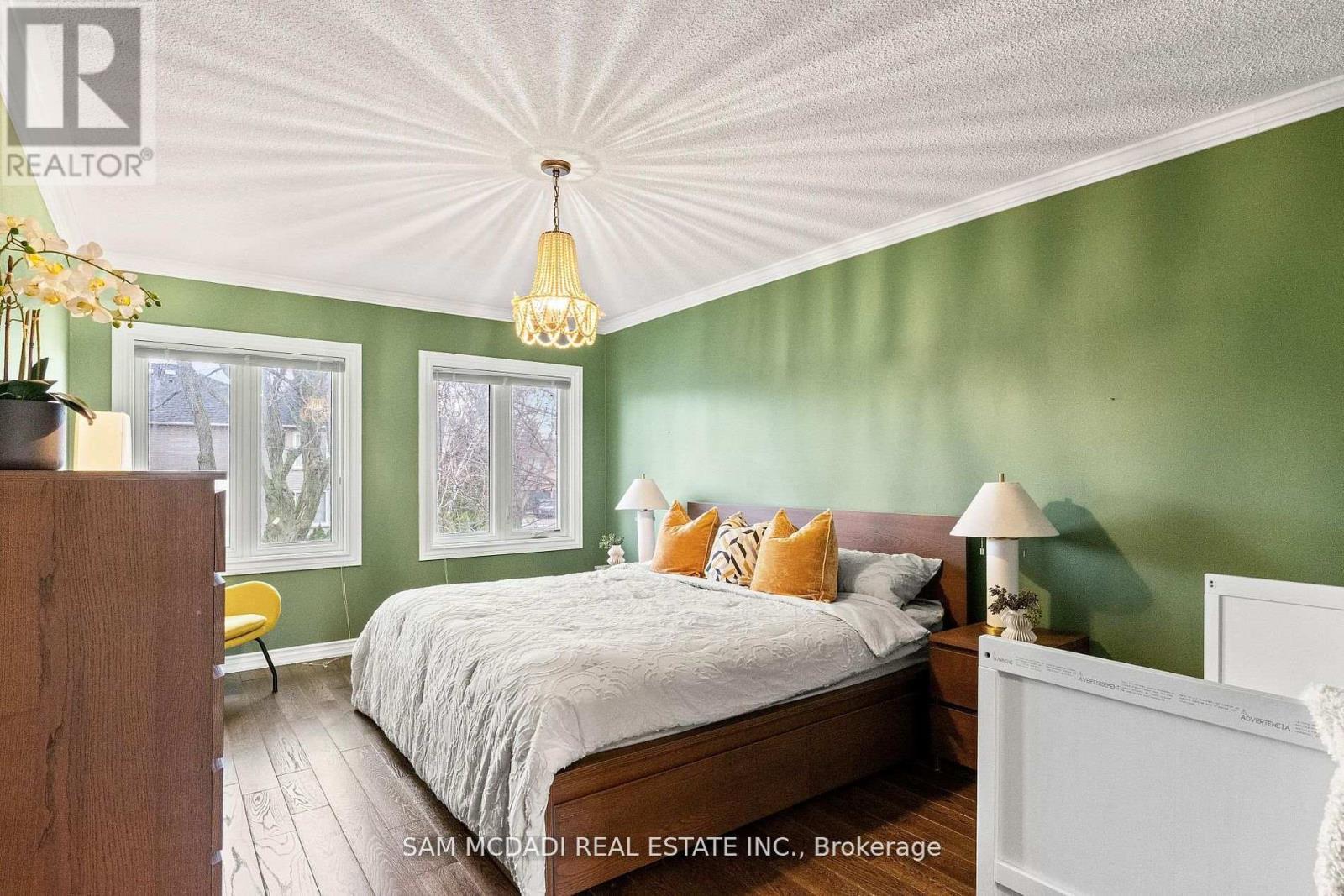 4025 Rolling Valley Drive, Mississauga, ON - Indoor Photo Showing Bedroom