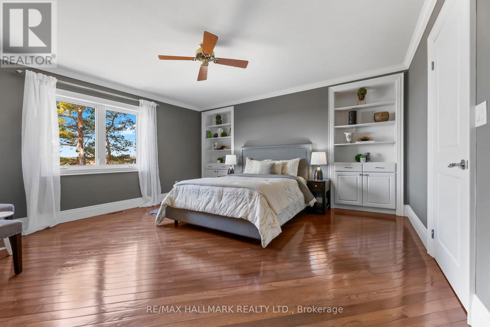 5038 Thornton Road N, Oshawa, ON - Indoor Photo Showing Bedroom