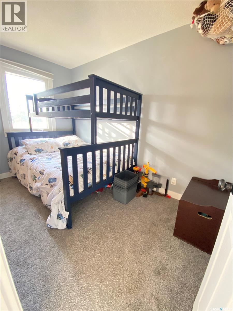 1205 Douglas Road, Weyburn, SK - Indoor Photo Showing Bedroom