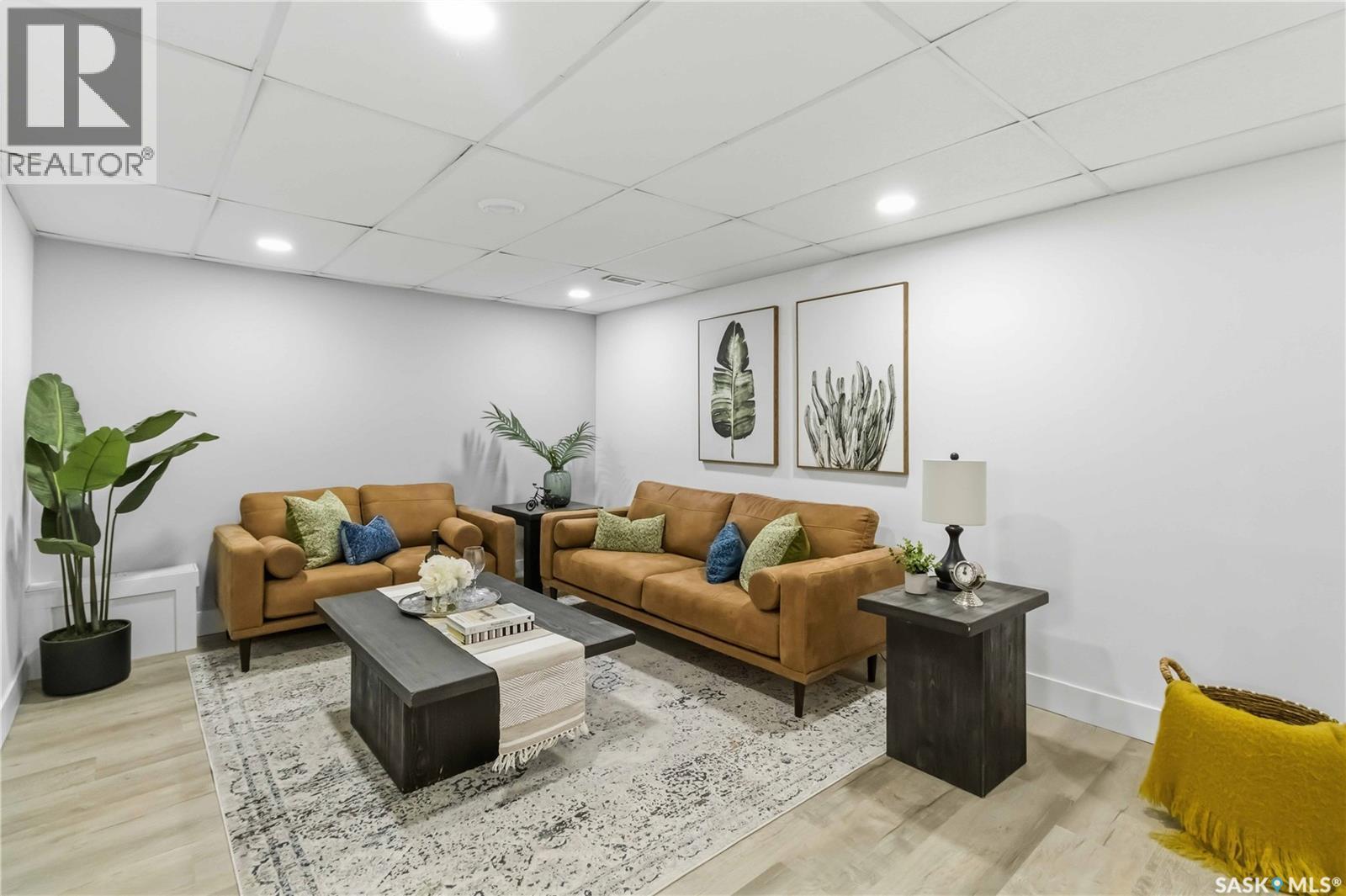 224 Waterloo Crescent, Saskatoon, SK - Indoor
