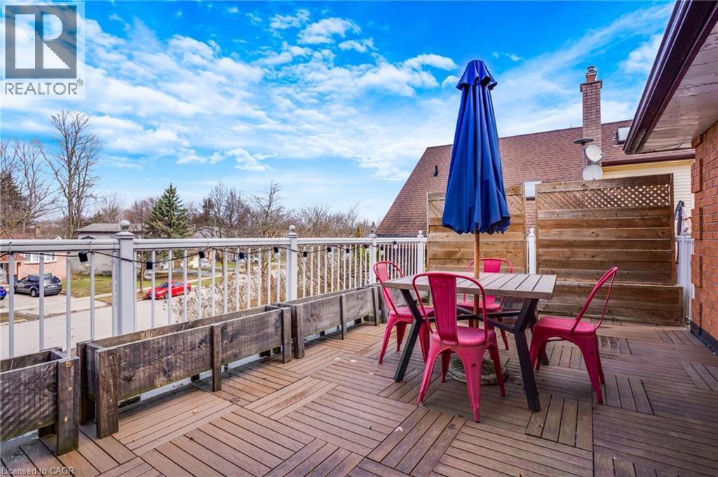 37 Yellow Birch Drive, Kitchener, ON - Outdoor With Deck Patio Veranda