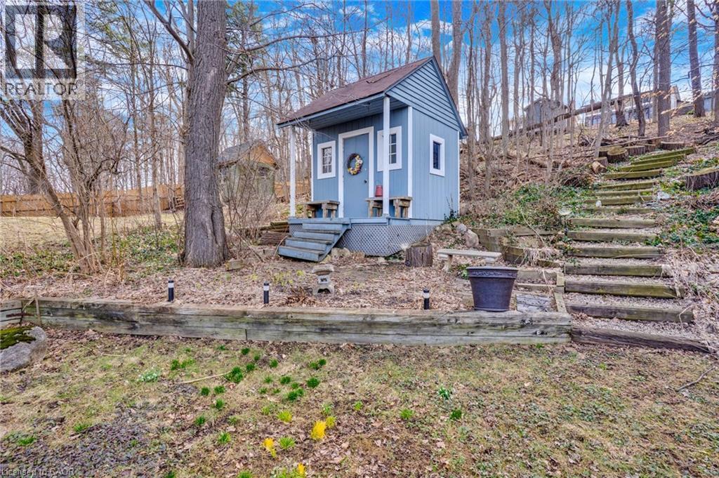 37 Yellow Birch Drive, Kitchener, ON - Outdoor