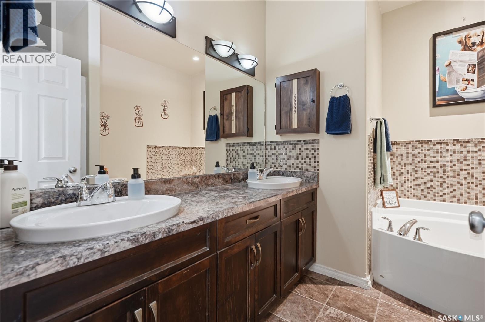 225 Willow Street, Pense, SK - Indoor Photo Showing Bathroom