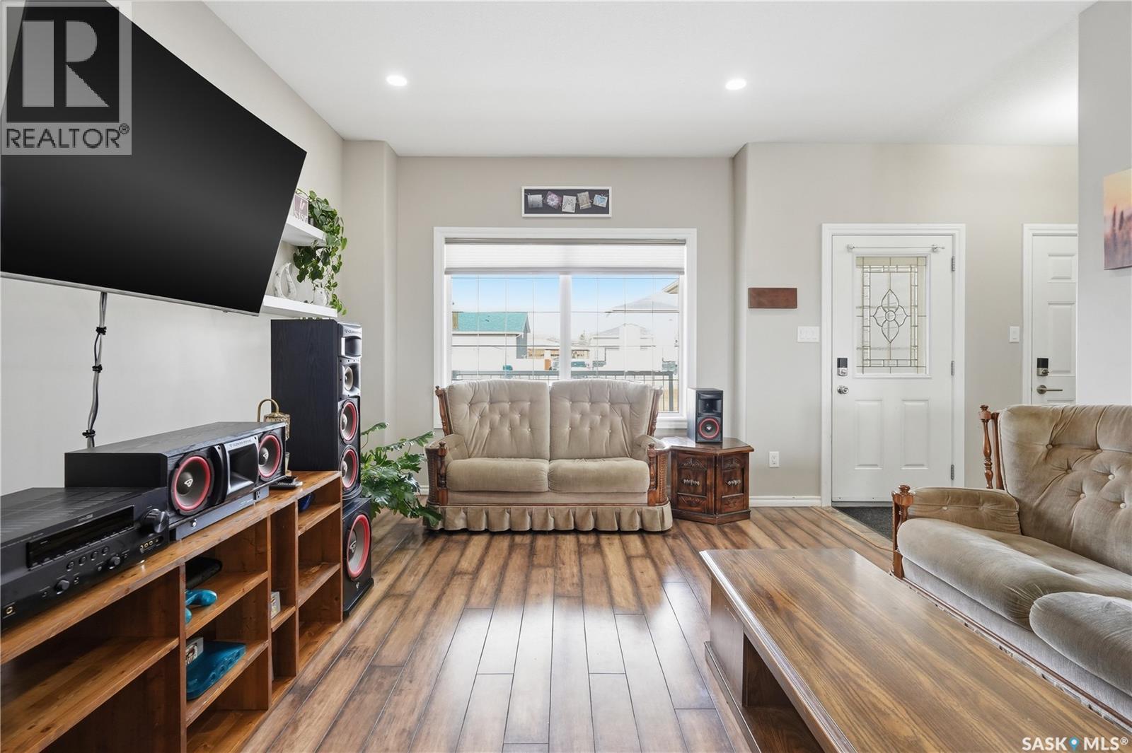 225 Willow Street, Pense, SK - Indoor Photo Showing Living Room