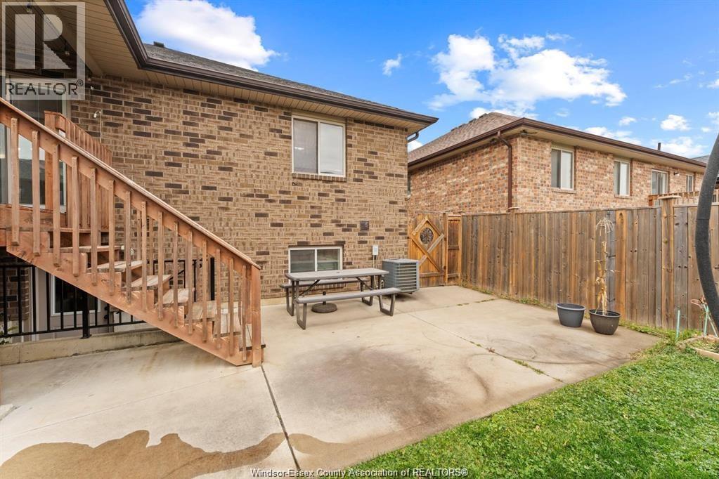 1249 Cancun, Windsor, ON - Outdoor With Exterior