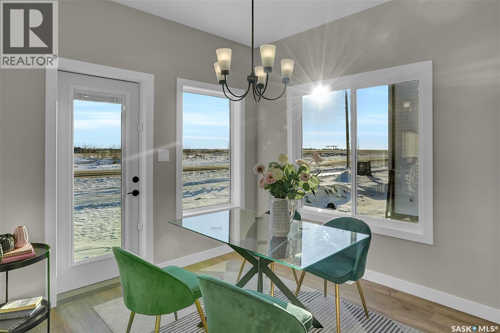 543 Traeger Manor, Saskatoon, SK - Indoor Photo Showing Dining Room
