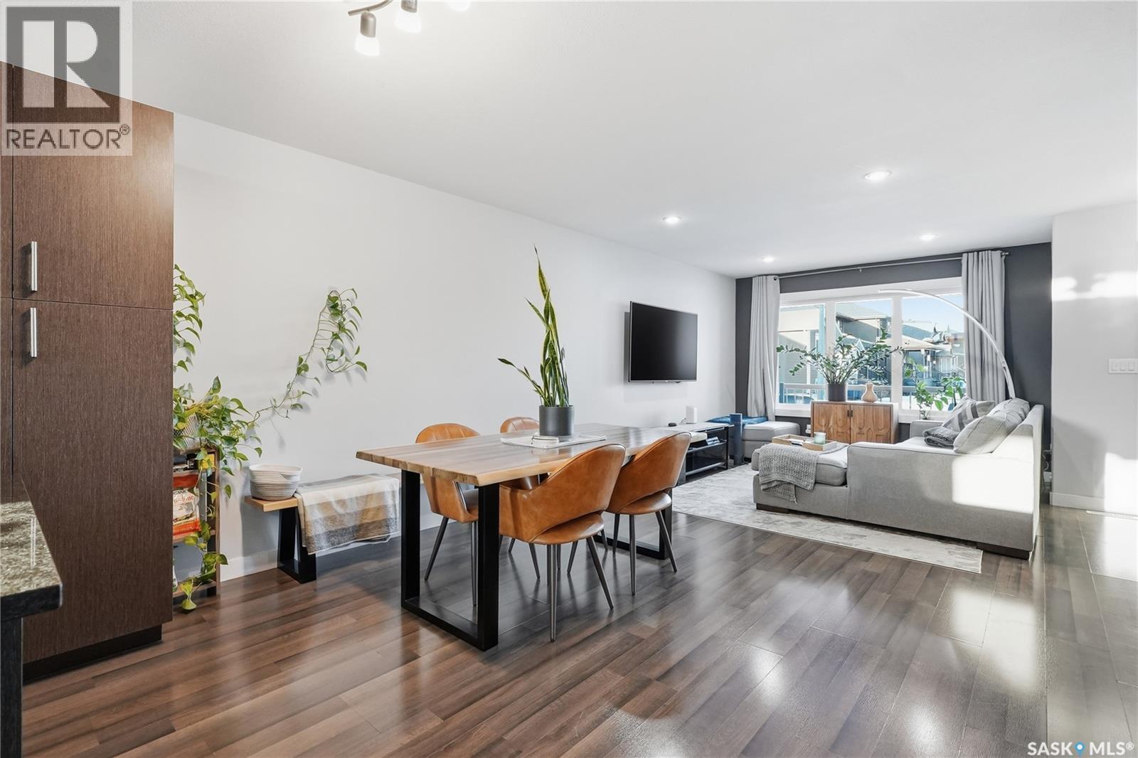 139 Maningas Bend, Saskatoon, SK - Indoor Photo Showing Other Room