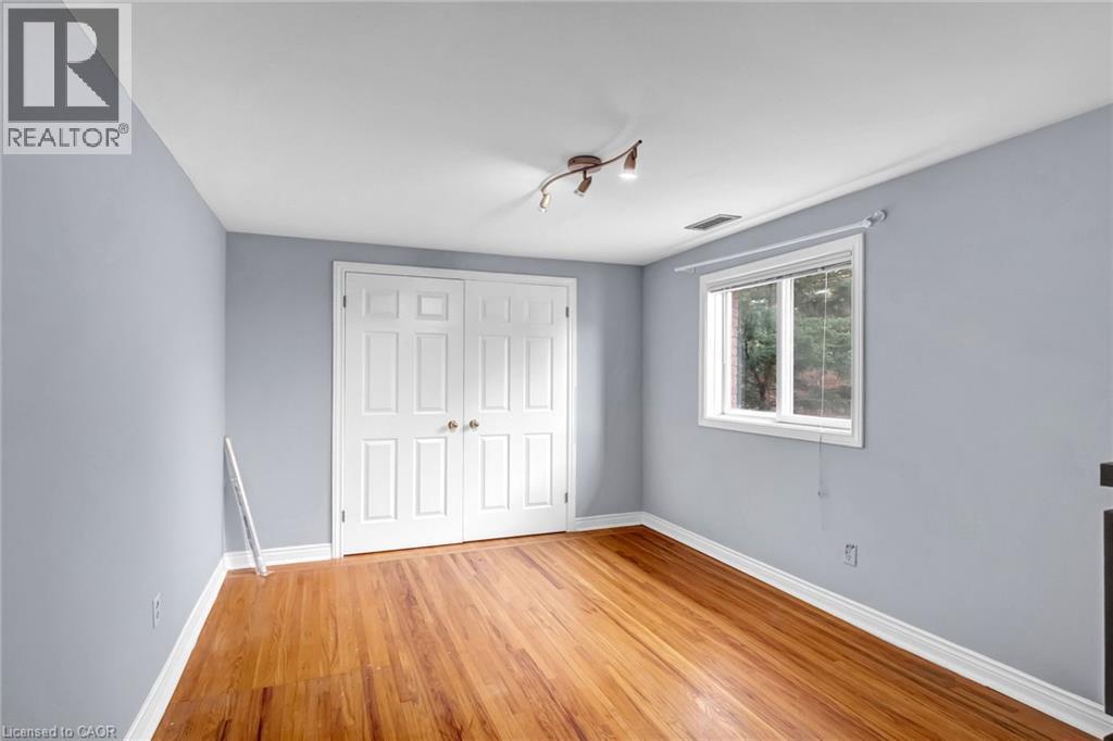 81 Sterling Street, Hamilton, ON - Indoor Photo Showing Other Room