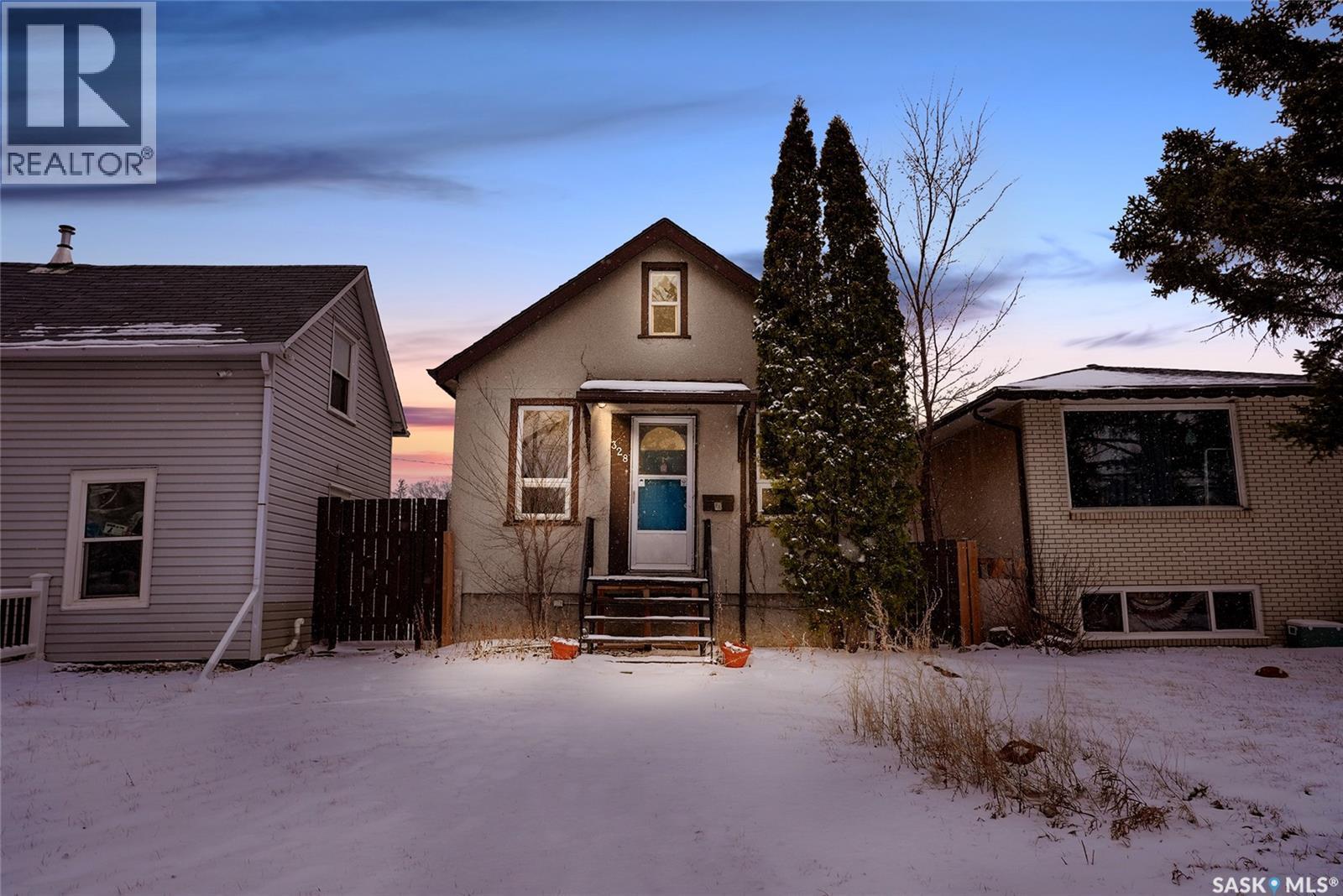 328 Cornwall Street, Regina, SK - Outdoor