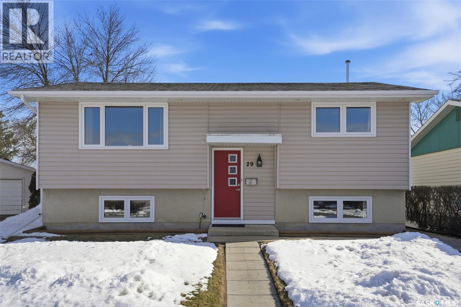 29 Tupper Crescent, Saskatoon, SK - Outdoor With Exterior