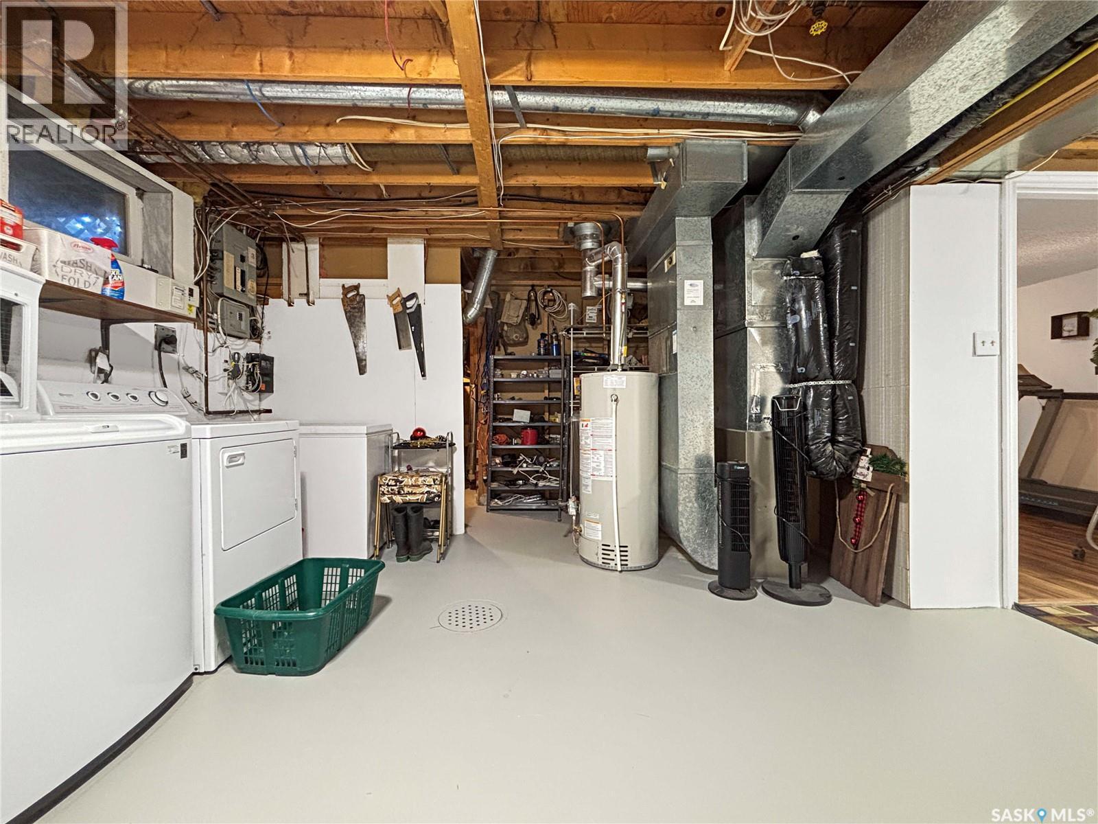 755 Tobin Terrace, Saskatoon, SK - Indoor Photo Showing Basement