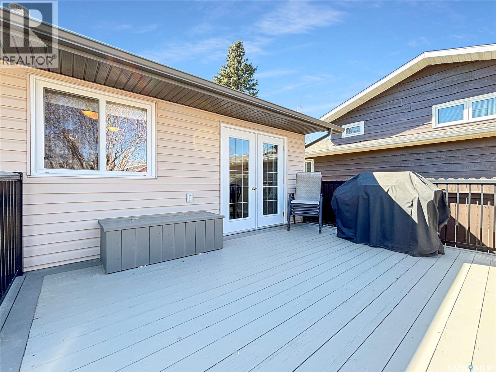 755 Tobin Terrace, Saskatoon, SK - Outdoor With Deck Patio Veranda With Exterior