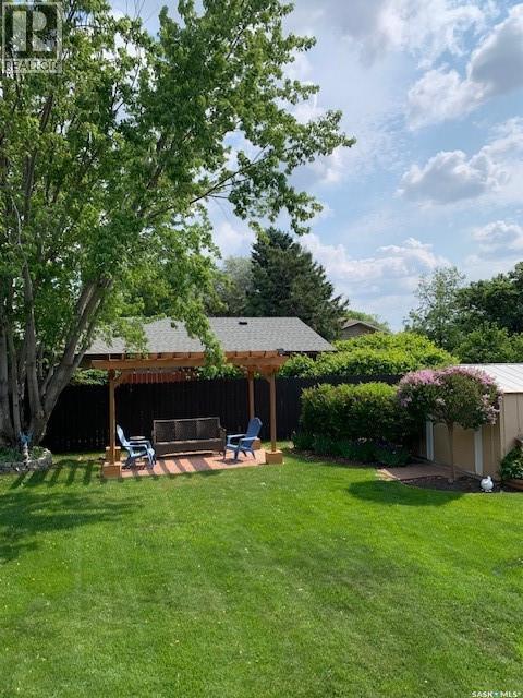 755 Tobin Terrace, Saskatoon, SK - Outdoor With Deck Patio Veranda With Backyard