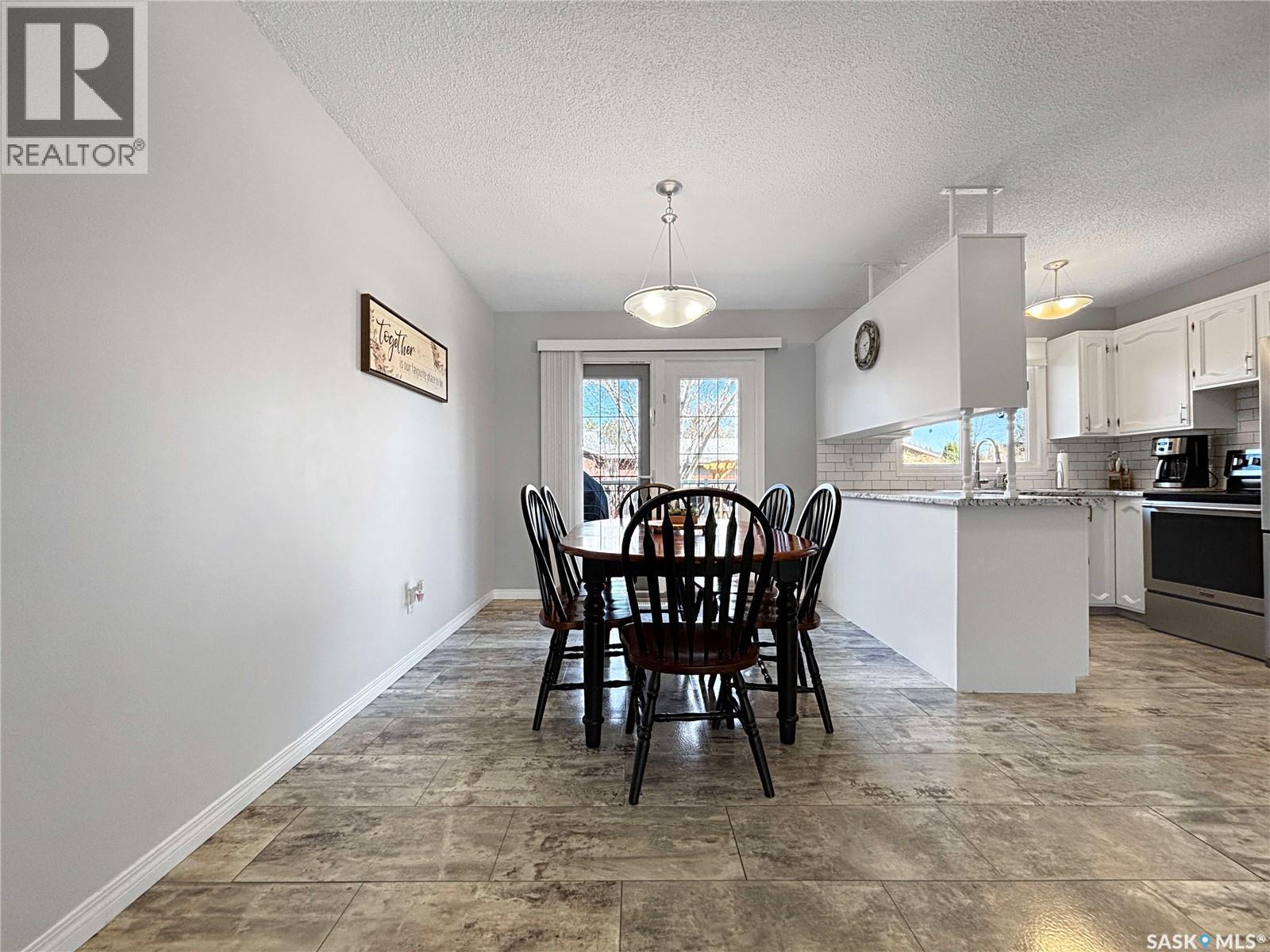 755 Tobin Terrace, Saskatoon, SK - Indoor