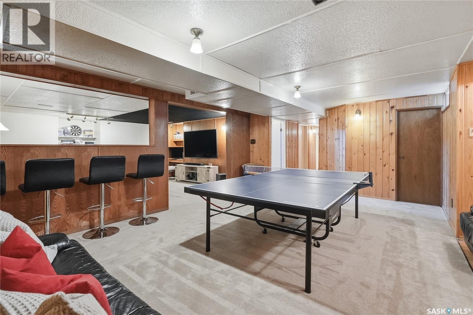 627 Delaronde Crescent, Saskatoon, SK - Indoor Photo Showing Other Room