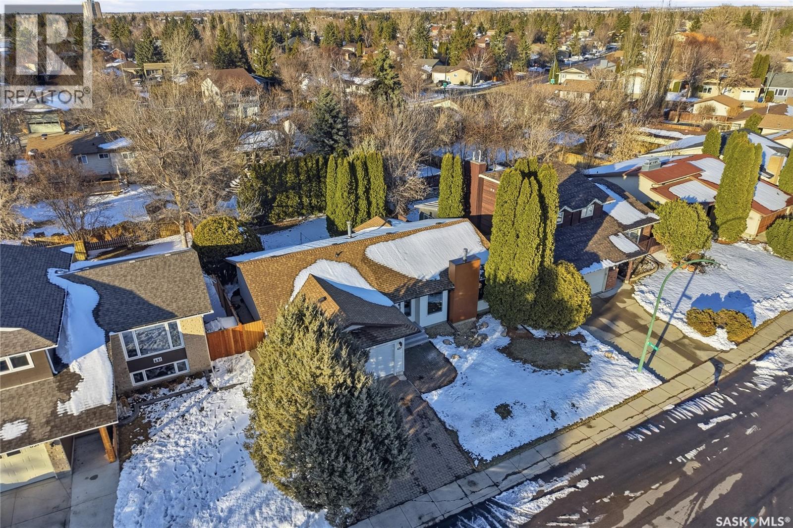 627 Delaronde Crescent, Saskatoon, SK - Outdoor