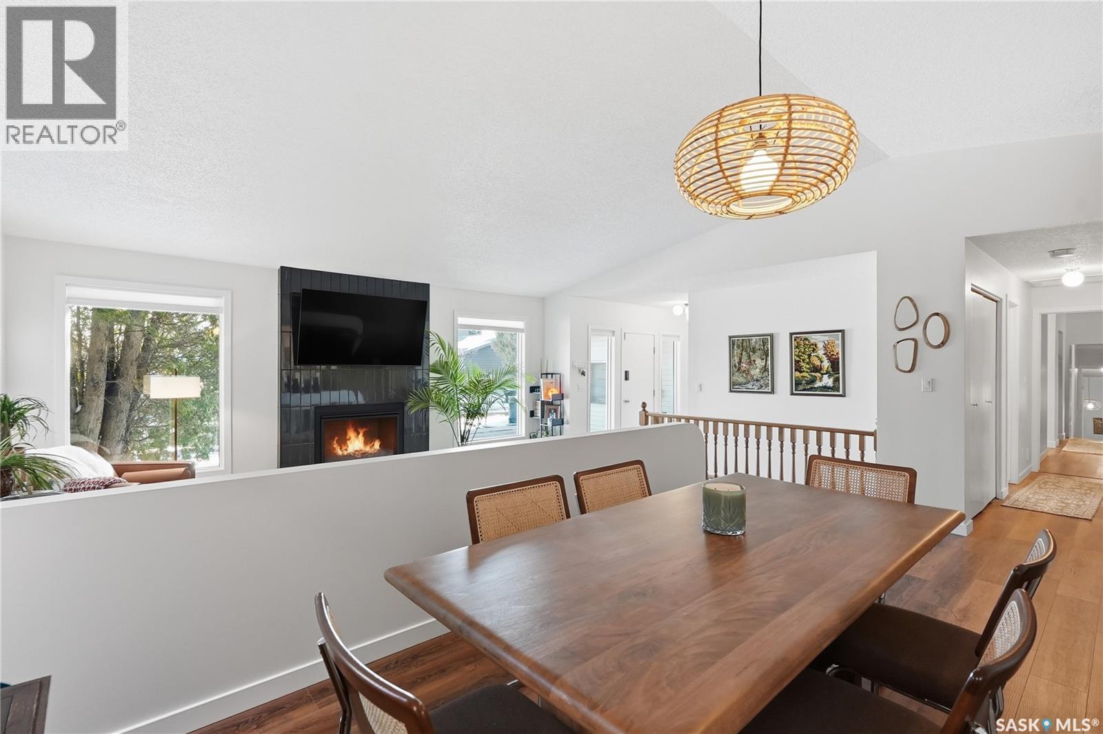 627 Delaronde Crescent, Saskatoon, SK - Indoor Photo Showing Dining Room
