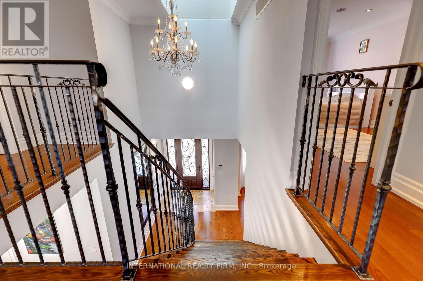 3496 Burningoak Crescent, Mississauga, ON - Indoor Photo Showing Other Room