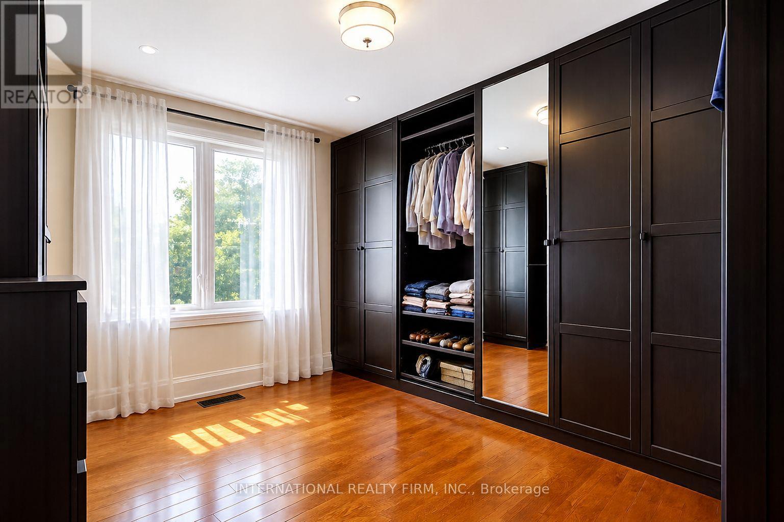 3496 Burningoak Crescent, Mississauga, ON - Indoor Photo Showing Other Room