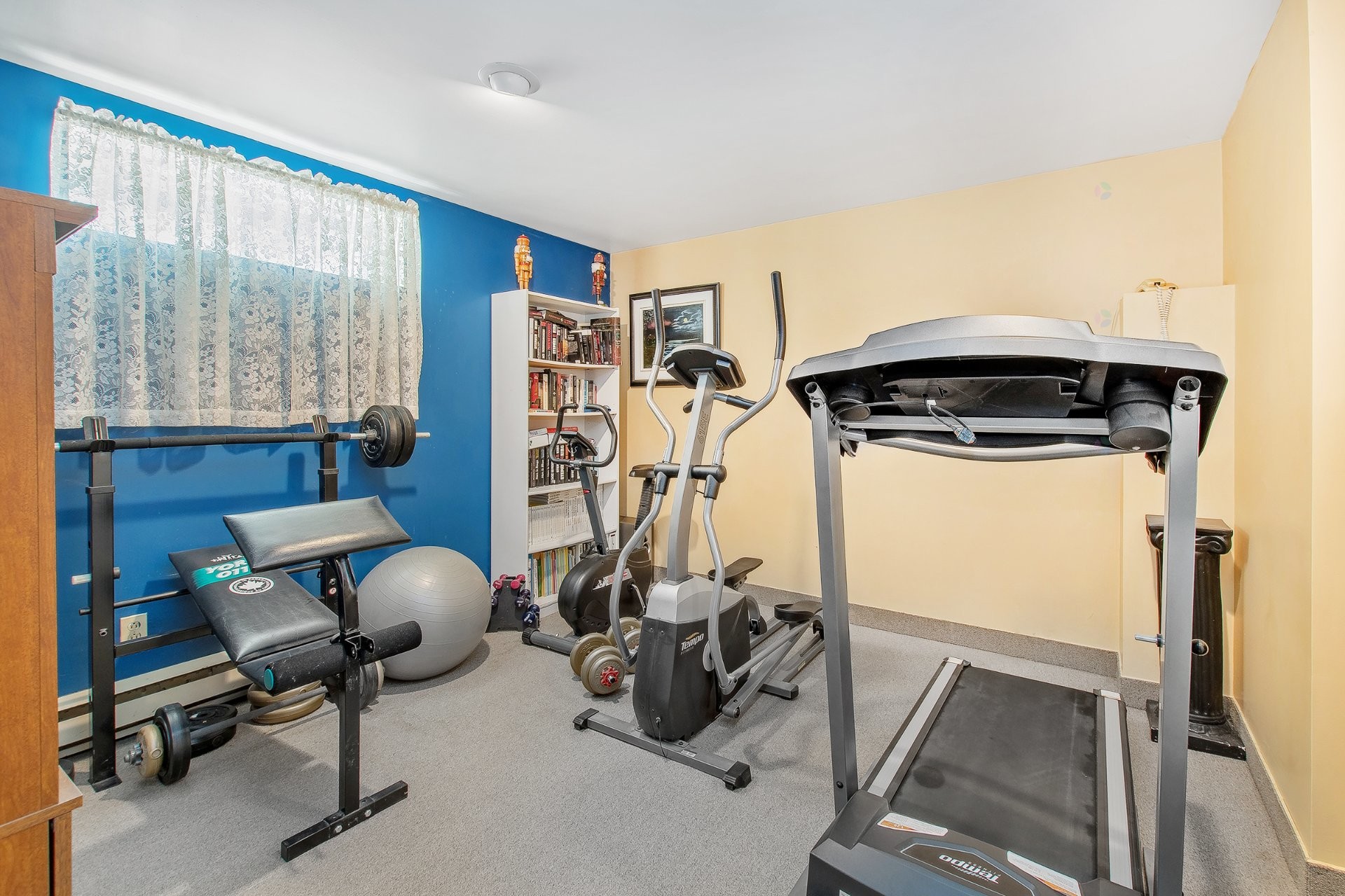 Bedroom - 10 Place De Dieuze, Lorraine, QC - Indoor Photo Showing Gym Room