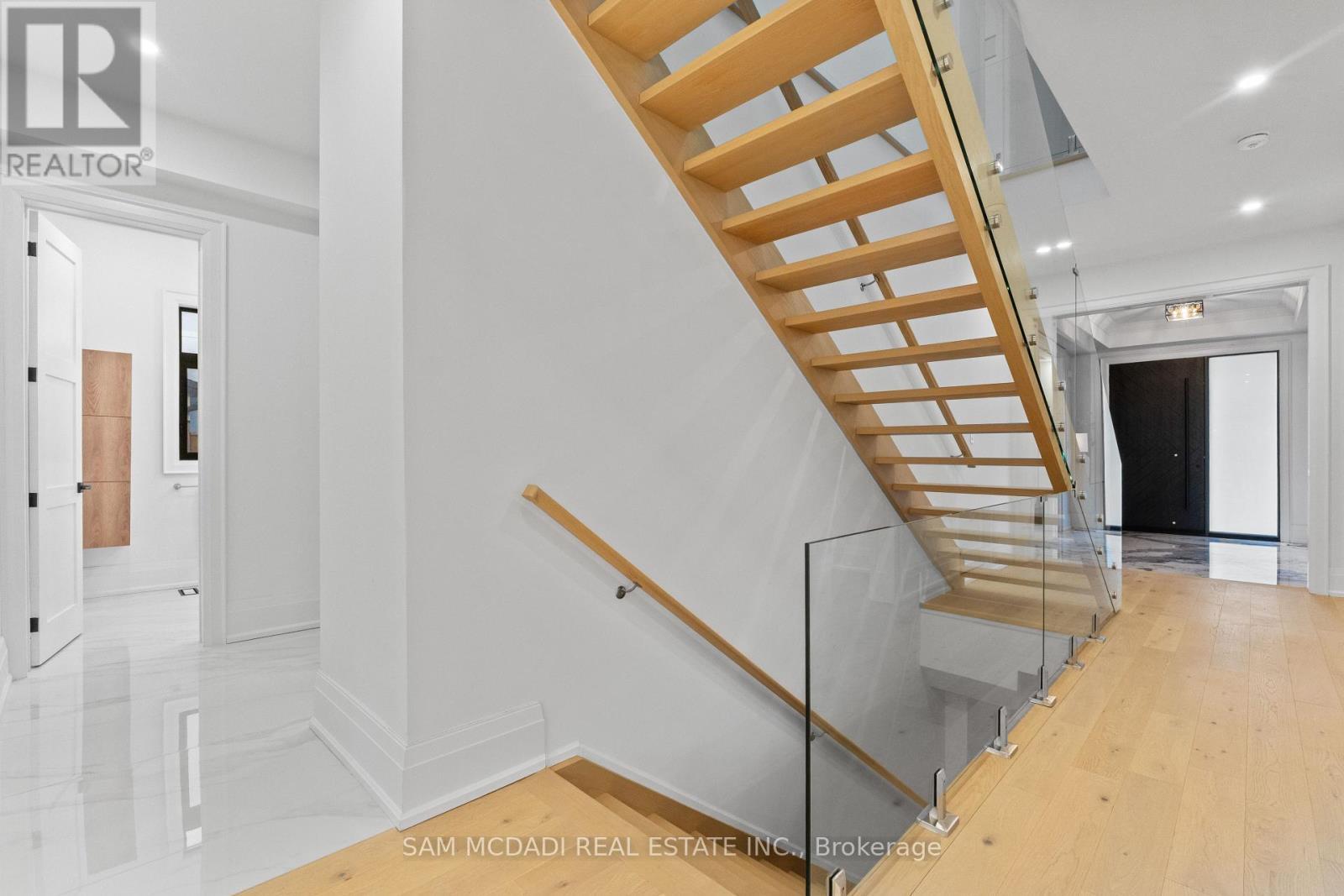 1610 Kenmuir Avenue, Mississauga, ON - Indoor Photo Showing Other Room