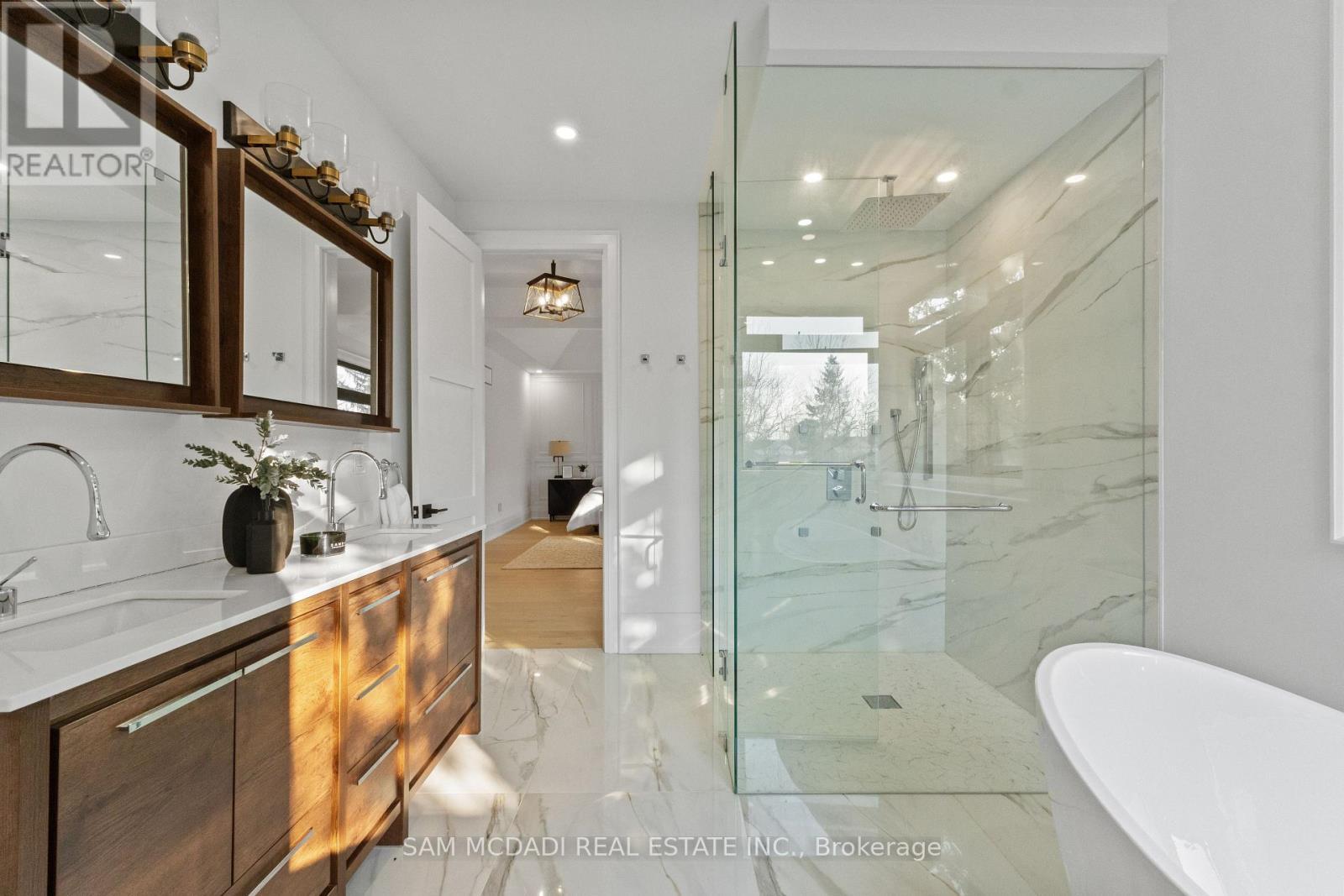 1610 Kenmuir Avenue, Mississauga, ON - Indoor Photo Showing Bathroom