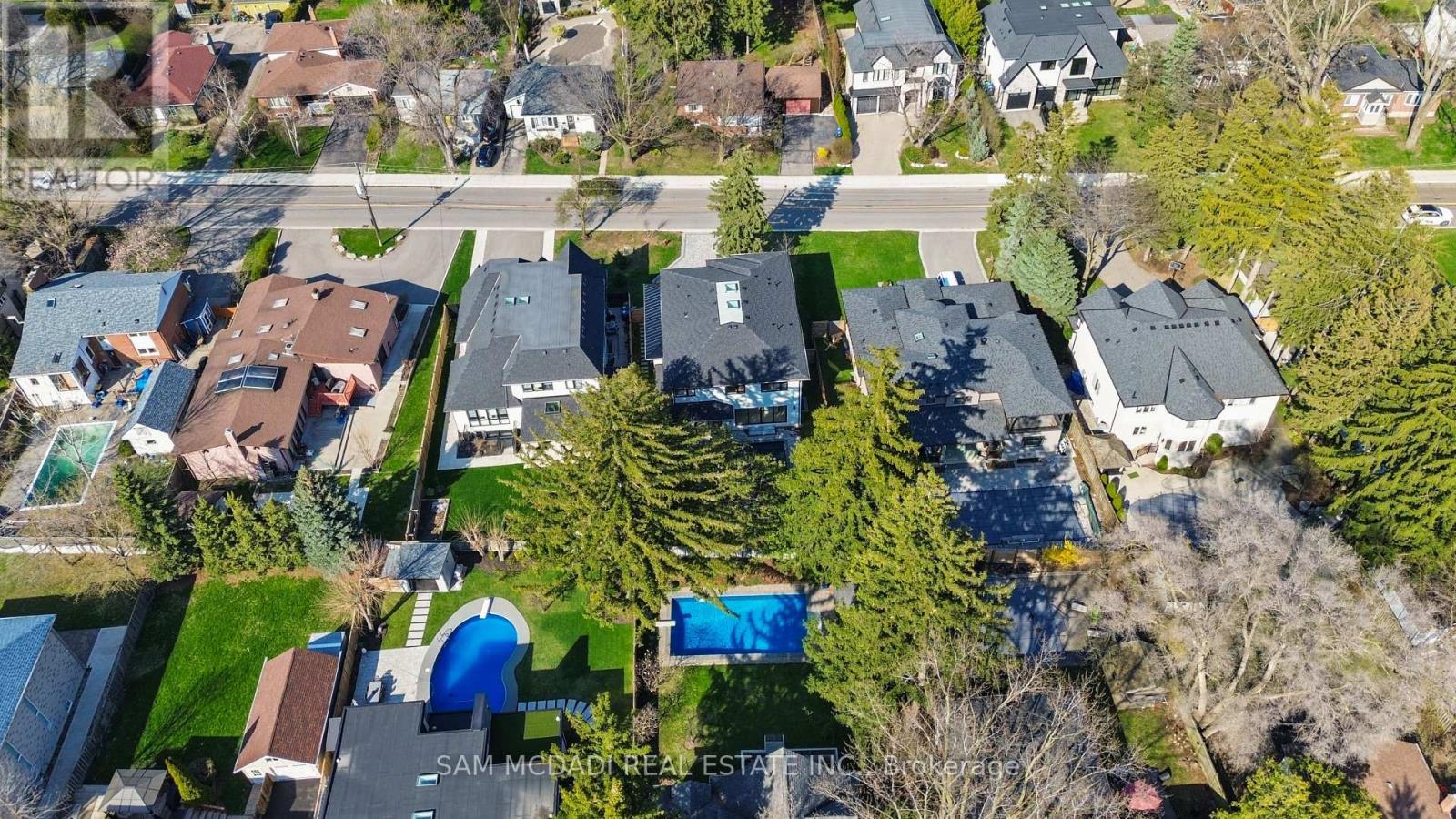 1610 Kenmuir Avenue, Mississauga, ON - Outdoor With View