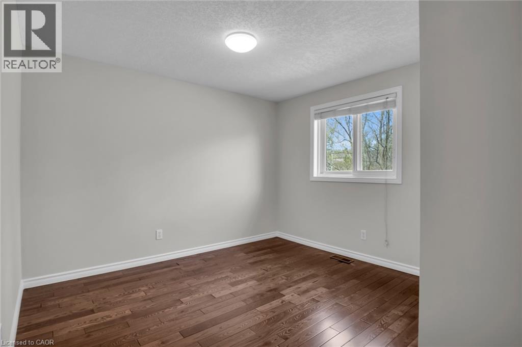 115 Daimler Drive, Kitchener, ON - Indoor Photo Showing Other Room