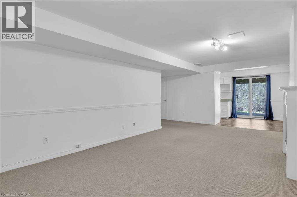 115 Daimler Drive, Kitchener, ON - Indoor Photo Showing Other Room