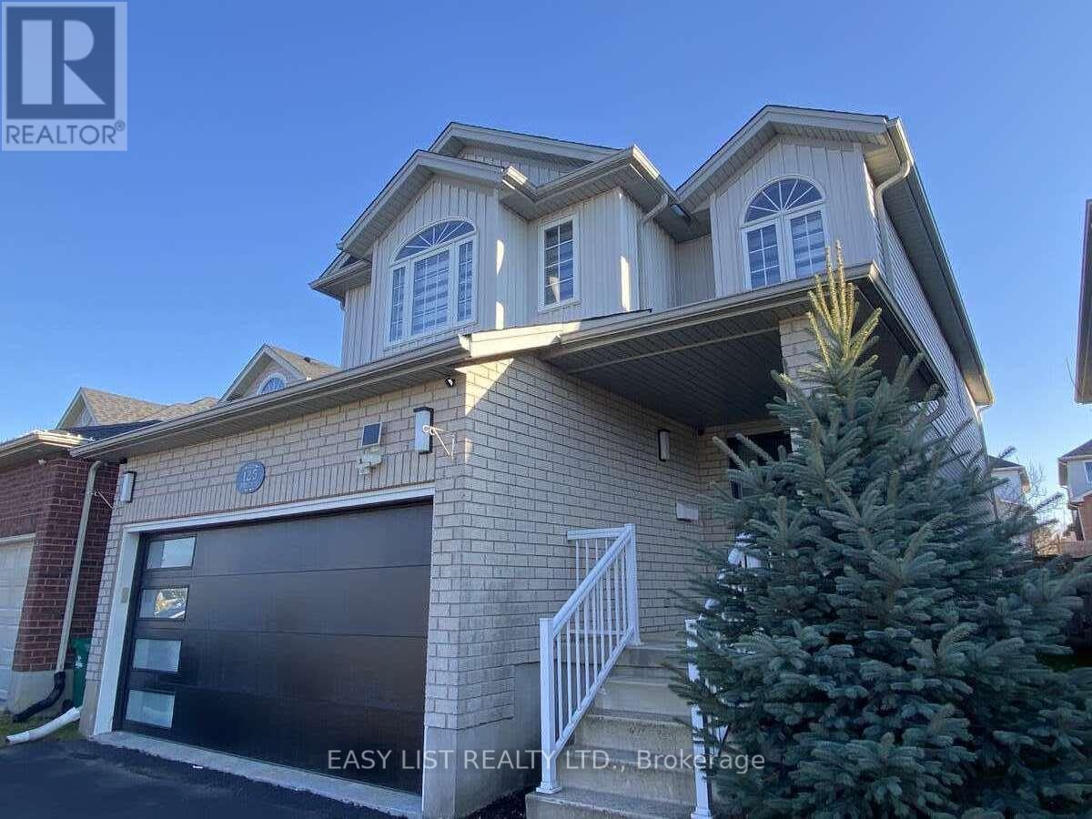 125 Steepleridge Street, Kitchener, ON - Outdoor