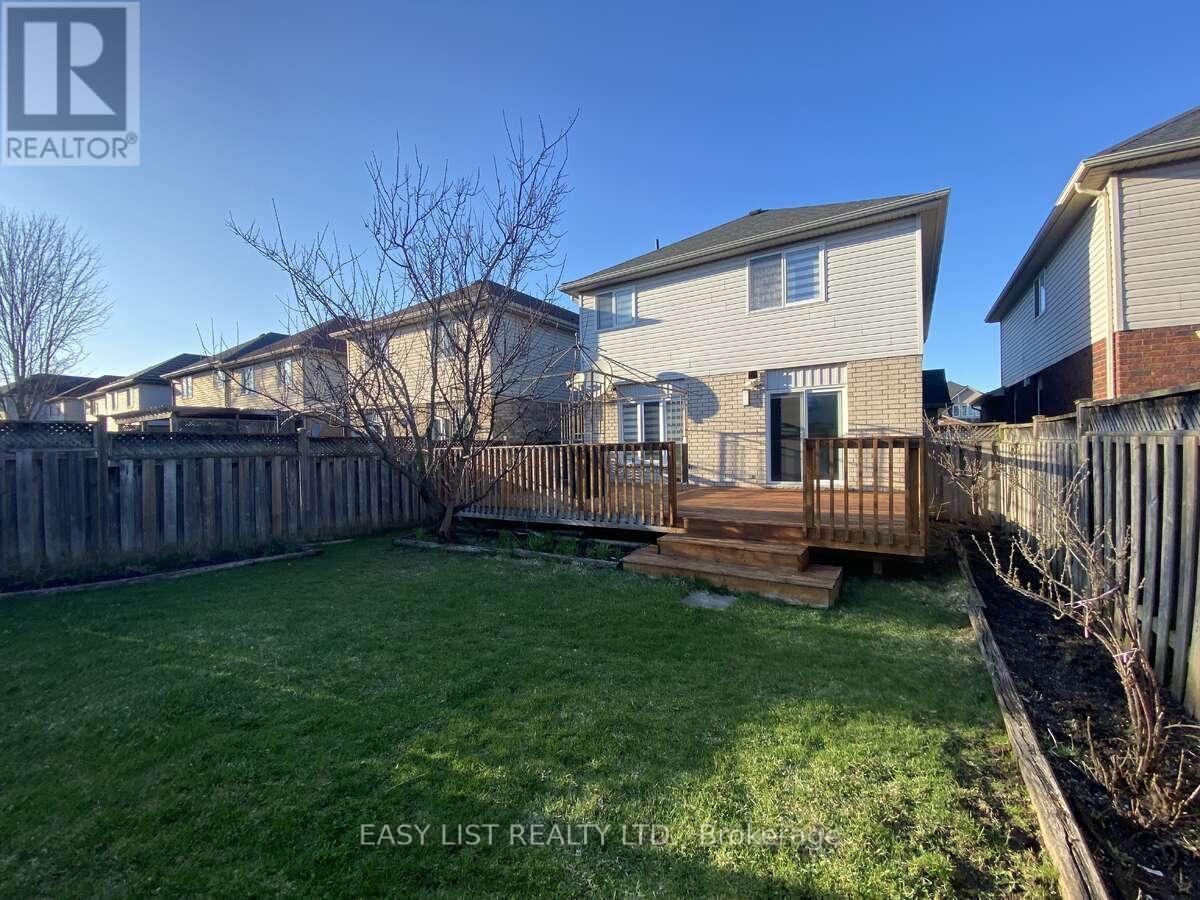 125 Steepleridge Street, Kitchener, ON - Outdoor With Deck Patio Veranda
