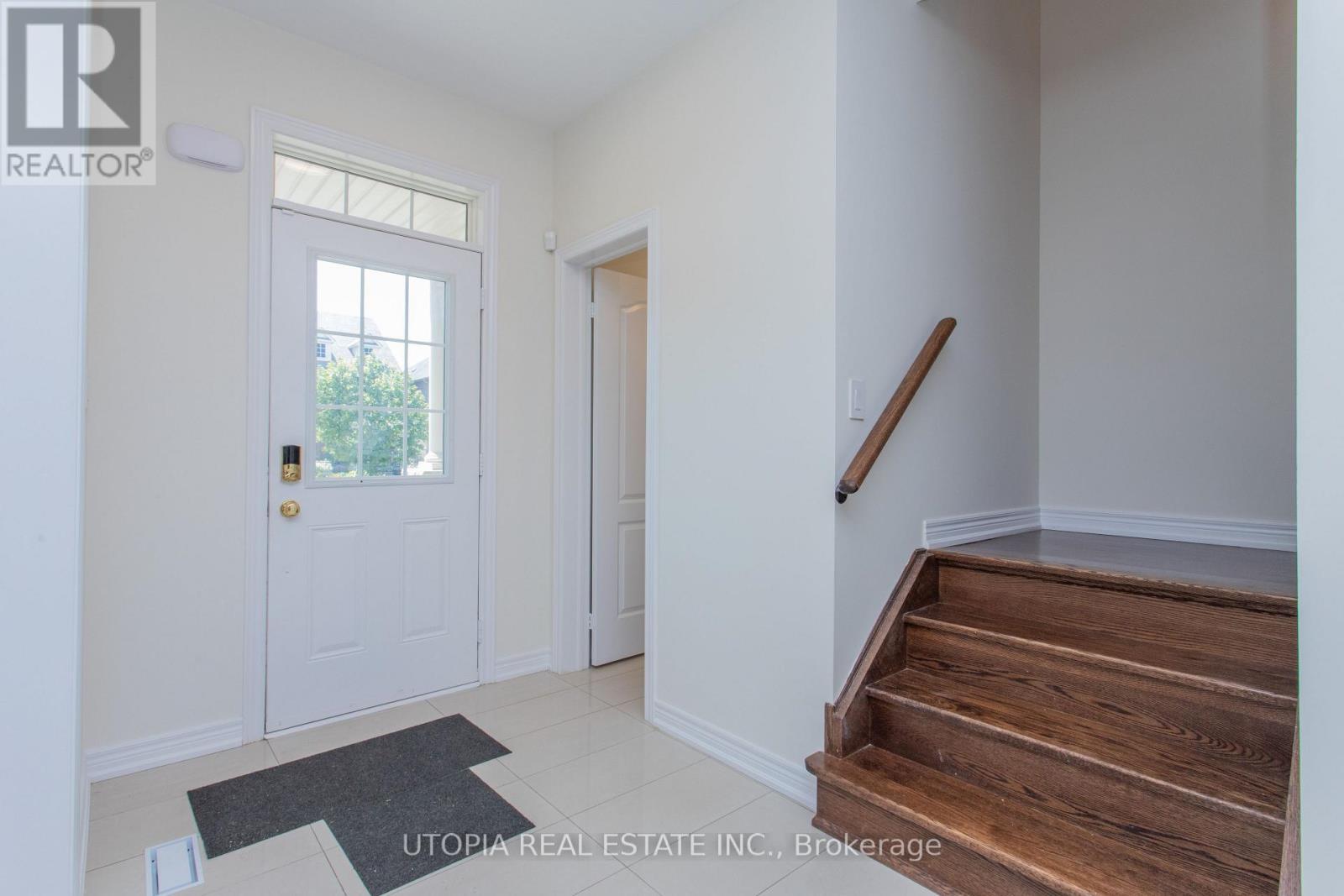 5409 Tenth Line W, Mississauga, ON - Indoor Photo Showing Other Room