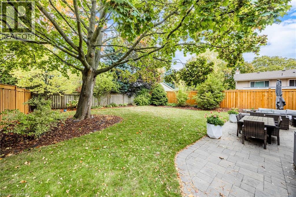 315 Swinburne Road, Burlington, ON - Outdoor