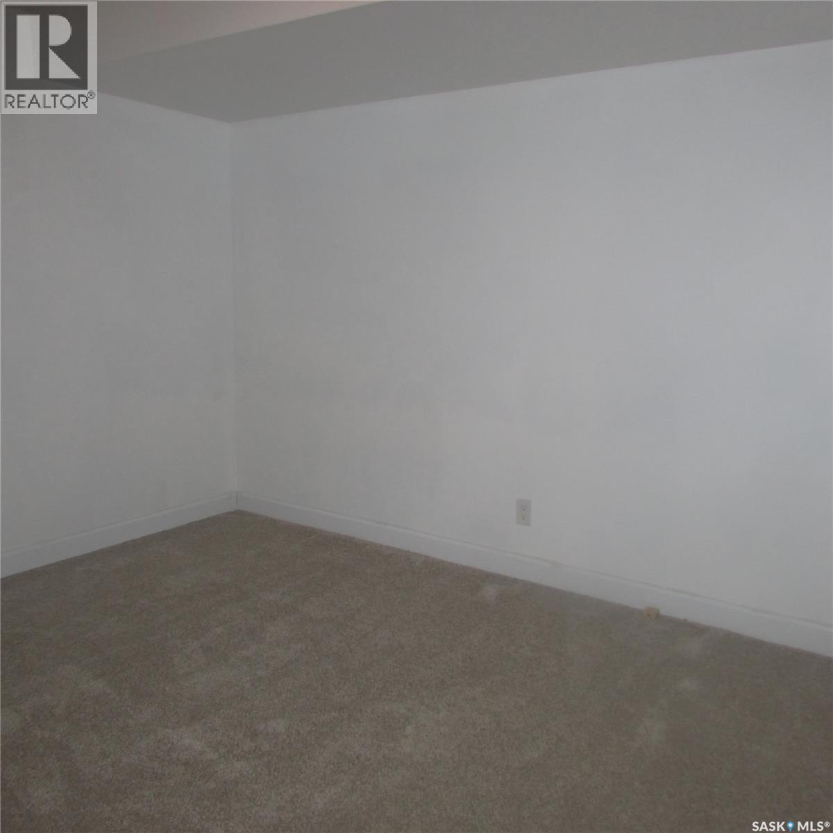 291 Williston Drive, Regina, SK - Indoor Photo Showing Other Room