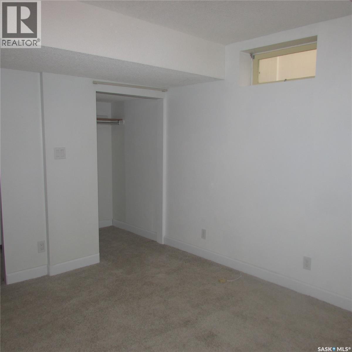 291 Williston Drive, Regina, SK - Indoor Photo Showing Other Room
