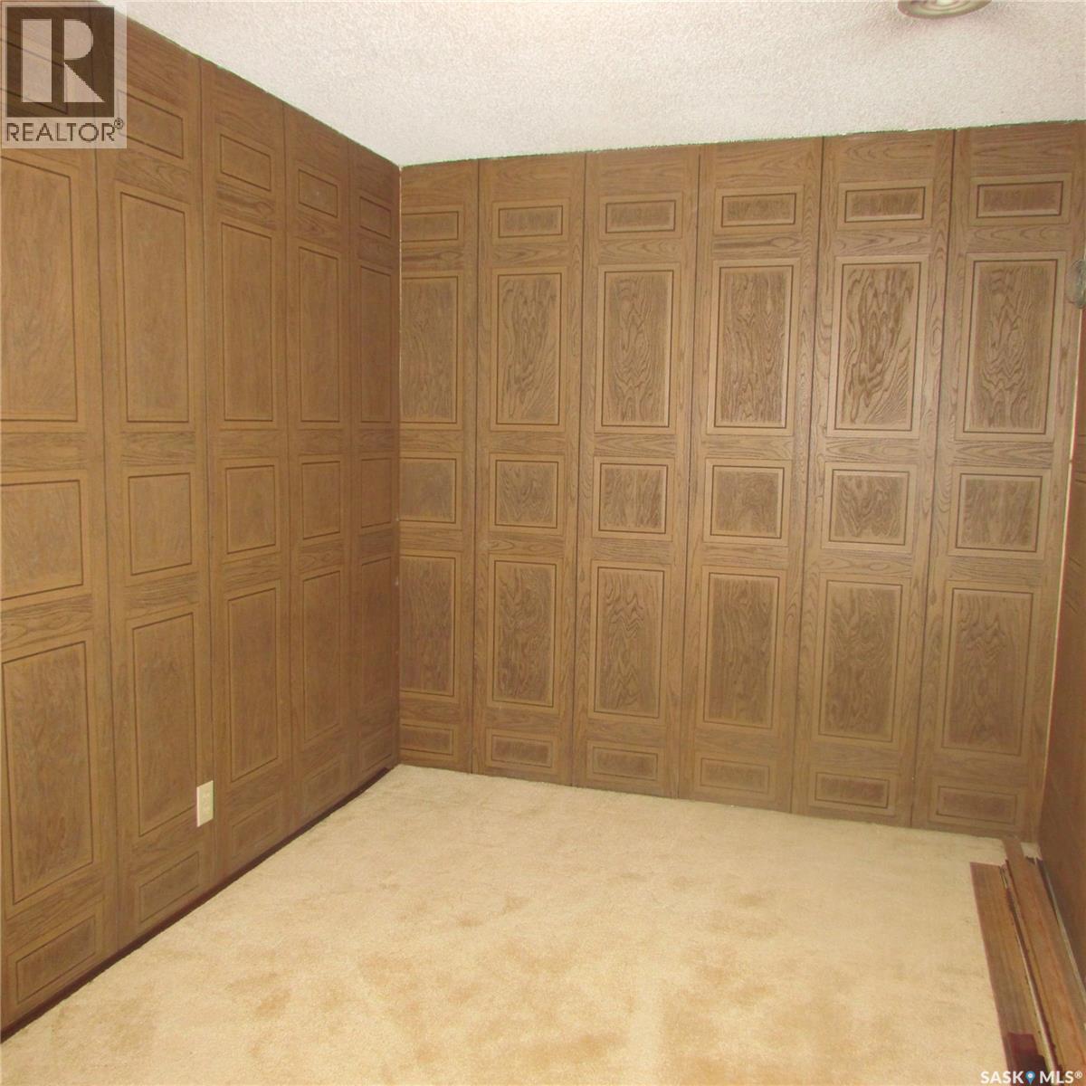 291 Williston Drive, Regina, SK - Indoor Photo Showing Other Room