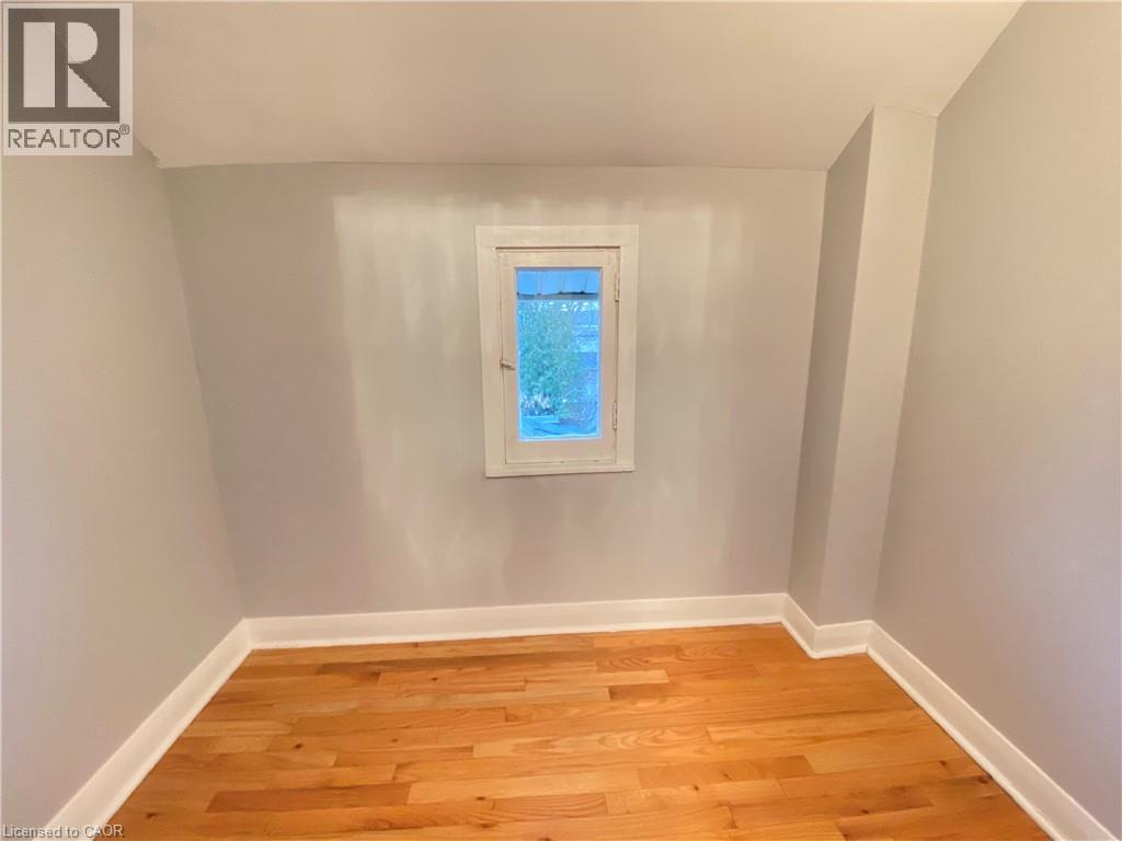 Upper Level Office - 168 Garside Avenue N, Hamilton, ON - Indoor Photo Showing Other Room