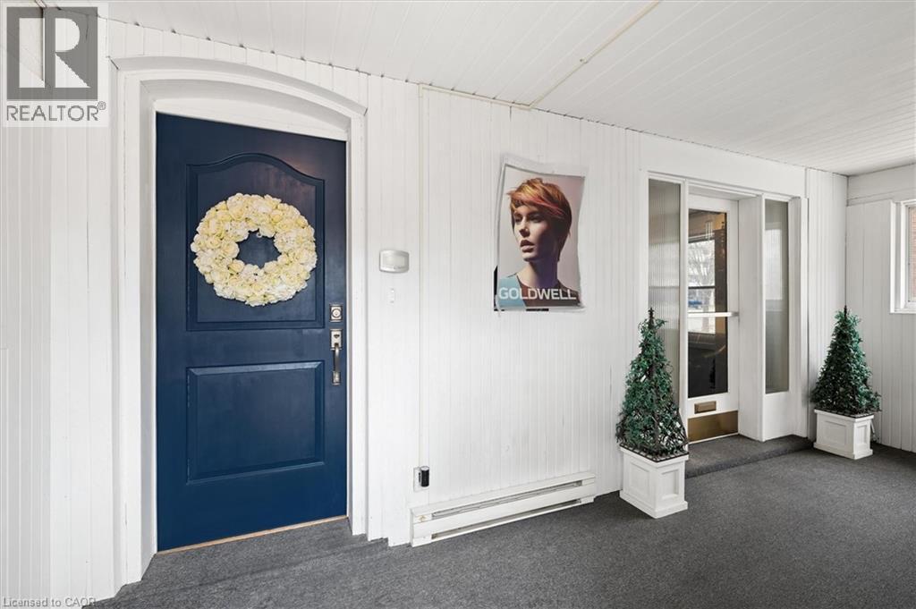 64 Francis Street N, Kitchener, ON - Indoor