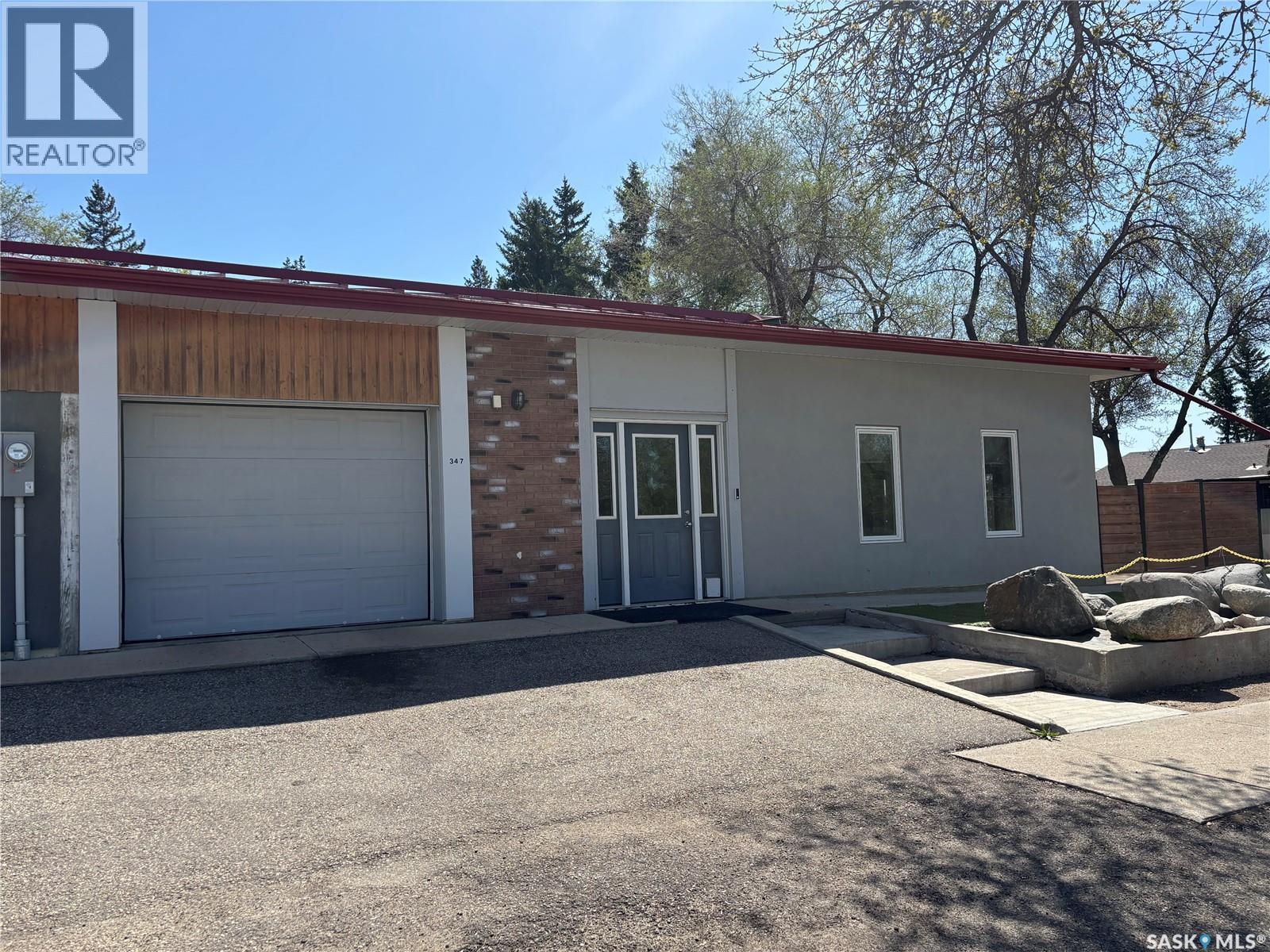 347 Maple Avenue, Yorkton, SK - Outdoor