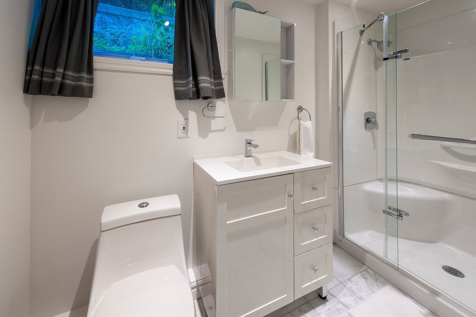 Salle de bains - 494 - 496 Av. Mountain, Westmount, QC - Indoor Photo Showing Bathroom