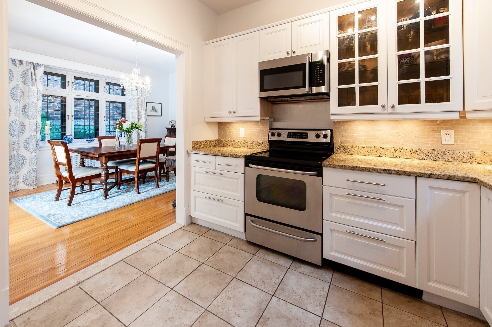 Cuisine - 494 - 496 Av. Mountain, Westmount, QC - Indoor Photo Showing Kitchen