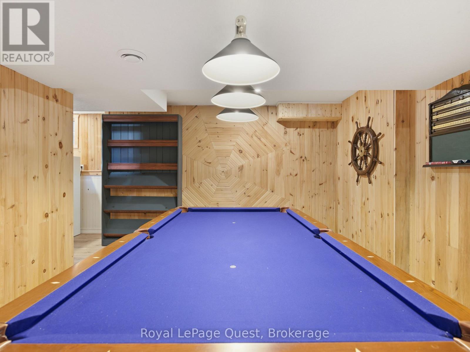 160 14 Concession W, Tiny, ON - Indoor Photo Showing Other Room