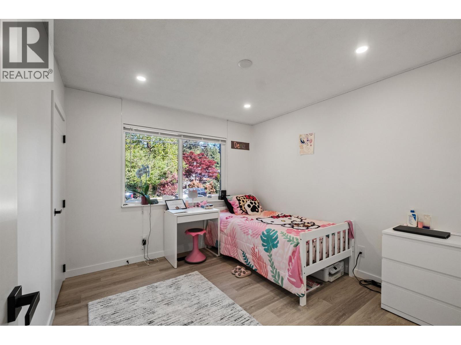 1344 Prairie Avenue, Port Coquitlam, BC - Indoor Photo Showing Bedroom