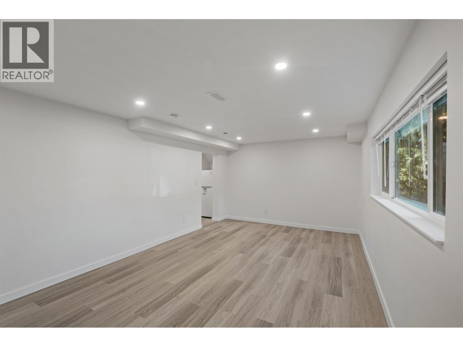1344 Prairie Avenue, Port Coquitlam, BC - Indoor
